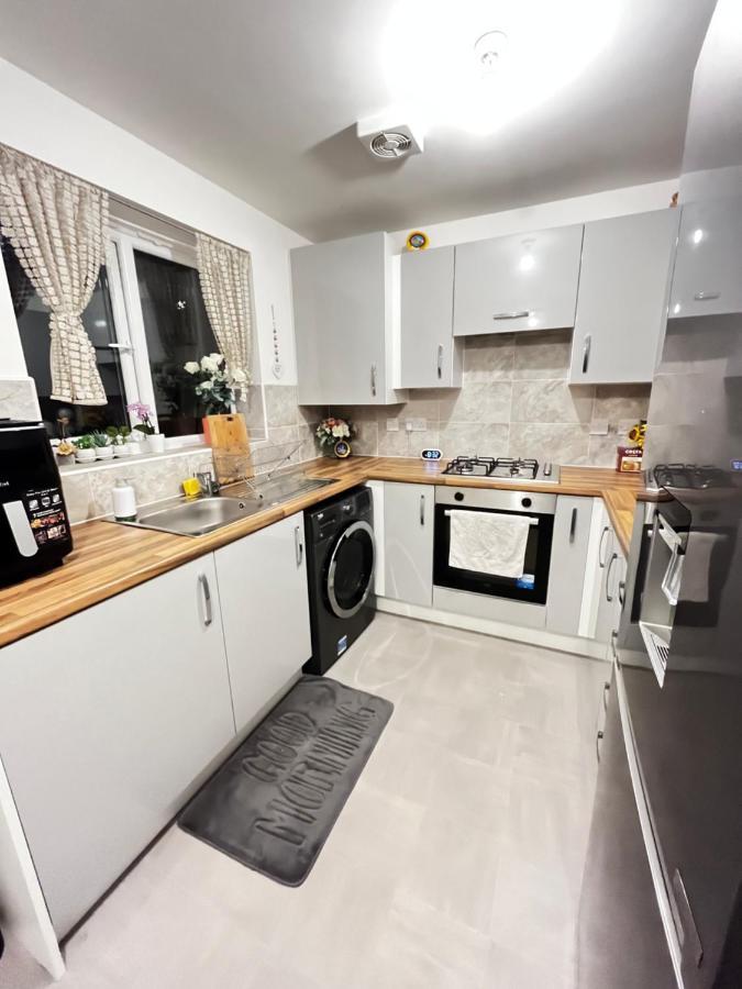 דירות New Ollerton Parkgate Rest מראה חיצוני תמונה