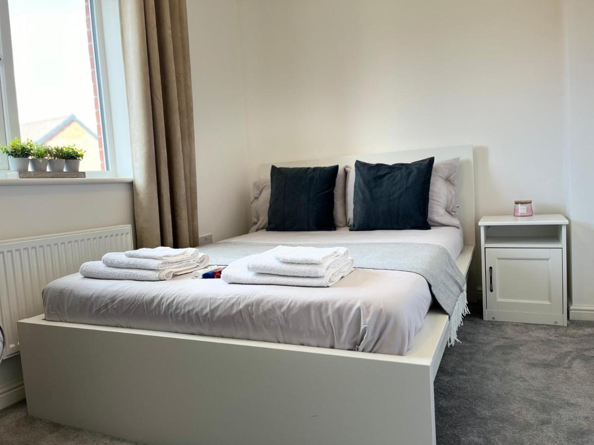 דירות New Ollerton Parkgate Rest מראה חיצוני תמונה
